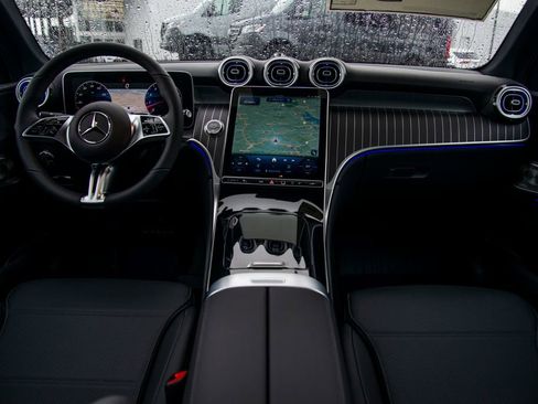 New 2026 Mercedes-Benz GLC 300 4MATIC image 16