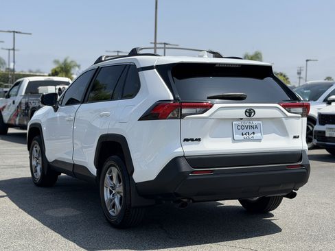 Used 2024 Toyota RAV4 XLE FWD image 6