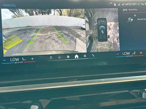 Certified 2025 BMW X5 M60i w/ Executive Package image 14