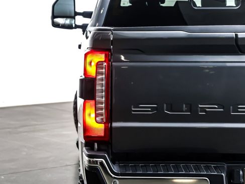 Used 2024 Ford F250 Lariat image 15