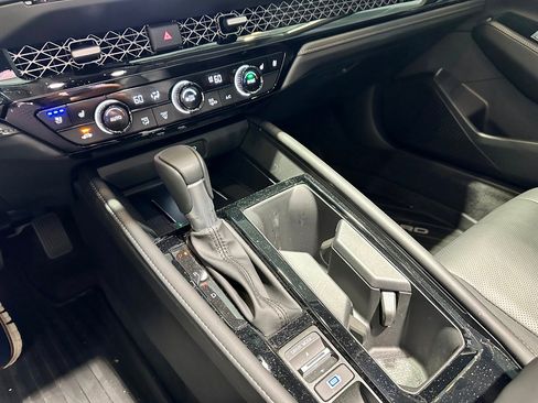 Used 2026 Honda Accord Touring image 11