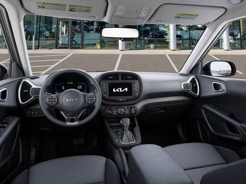 New 2025 Kia Soul LX image 14
