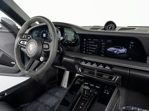 Certified 2023 Porsche Macan GTS AWD/4WD image 41