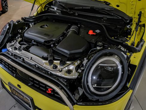 Used 2025 MINI Cooper S FWD image 38