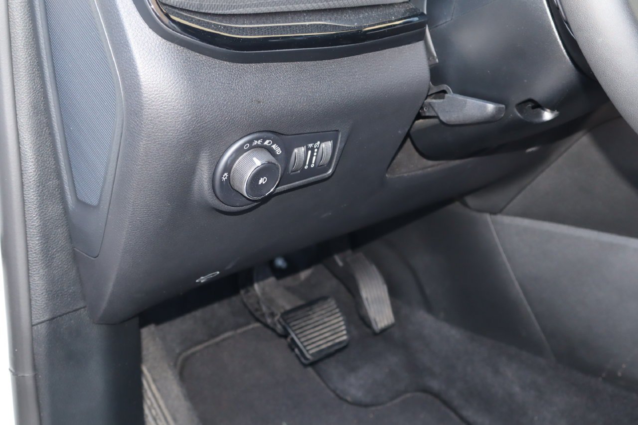 Used 2026 Jeep Compass Limited AWD/4WD image 22