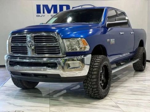 Used 2018 RAM 2500 Big Horn AWD/4WD image 2