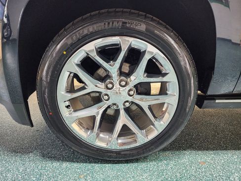 Used 2020 GMC Yukon XL Denali w/ Open Road Package image 12