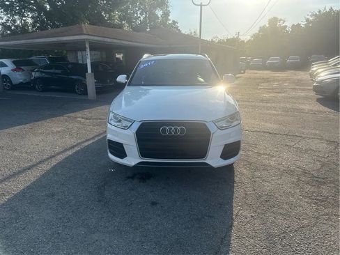 Used 2017 Audi Q3 2.0T Premium Plus w/ Premium Plus Package image 2