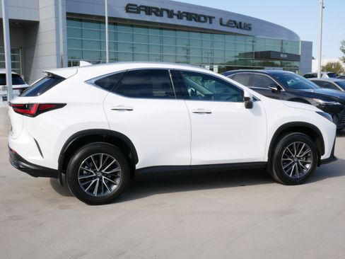 Used 2026 Lexus NX 350h AWD w/ Accessory Package (2T) image 11
