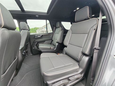 New 2026 Chevrolet Tahoe Premier w/ Sun And Tow Package AWD/4WD image 23