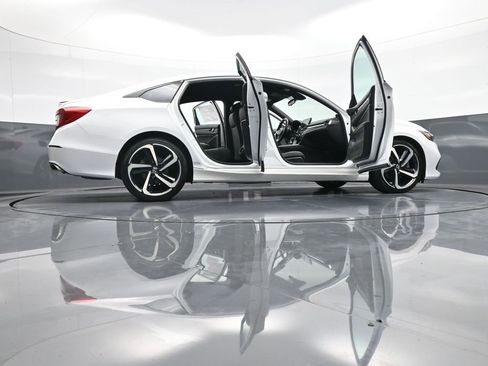Certified 2022 Honda Accord Sport image 47
