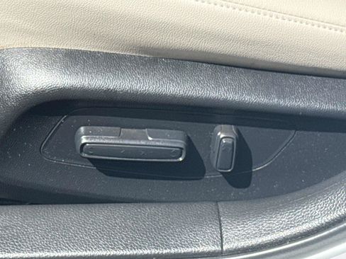 Used 2024 Honda Civic EX-L image 18