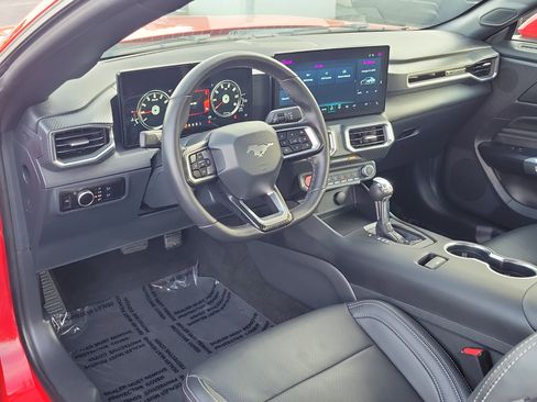 Used 2026 Ford Mustang Premium RWD image 10