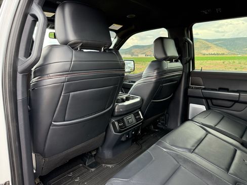 Used 2025 Ford F150 Raptor AWD/4WD image 30