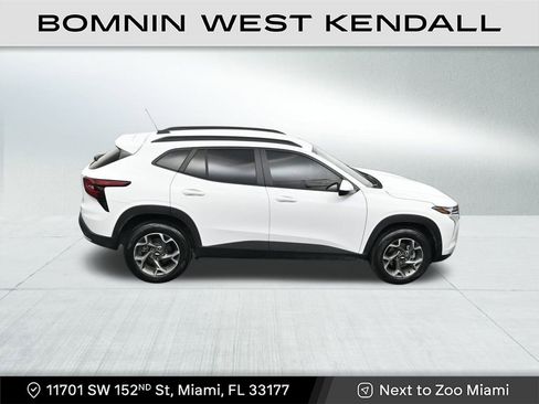 Used 2025 Chevrolet Trax LT image 17