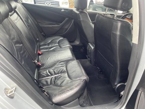 Used 2006 Volkswagen Passat 3.6 image 26