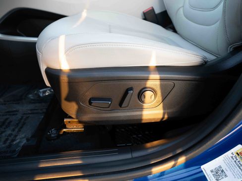 Used 2022 Hyundai Tucson Limited w/ Cargo Package image 12