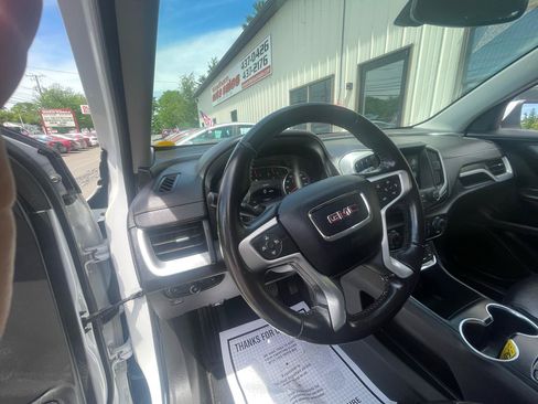 Used 2019 GMC Terrain SLT AWD/4WD image 12