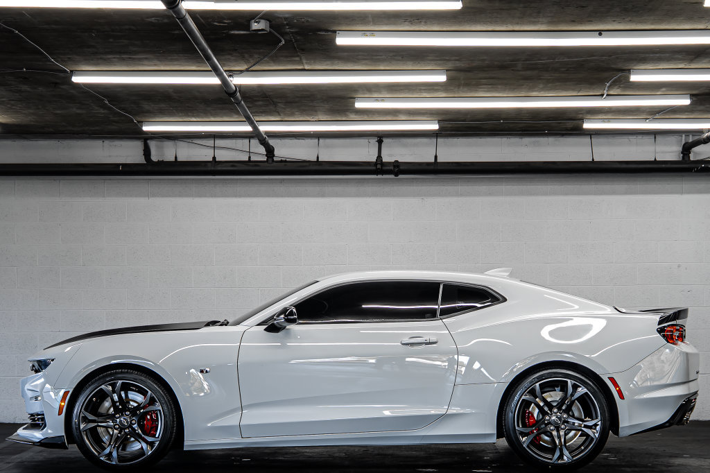 Used 2022 Chevrolet Camaro SS RWD image 2