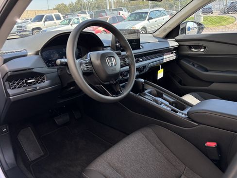 Certified 2026 Honda Accord SE image 13