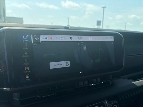 Used 2025 Jeep Gladiator Sport AWD/4WD image 21