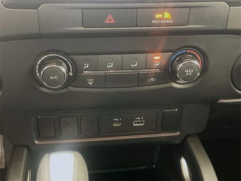 Used 2023 Nissan Frontier SV w/ Tow Package image 16