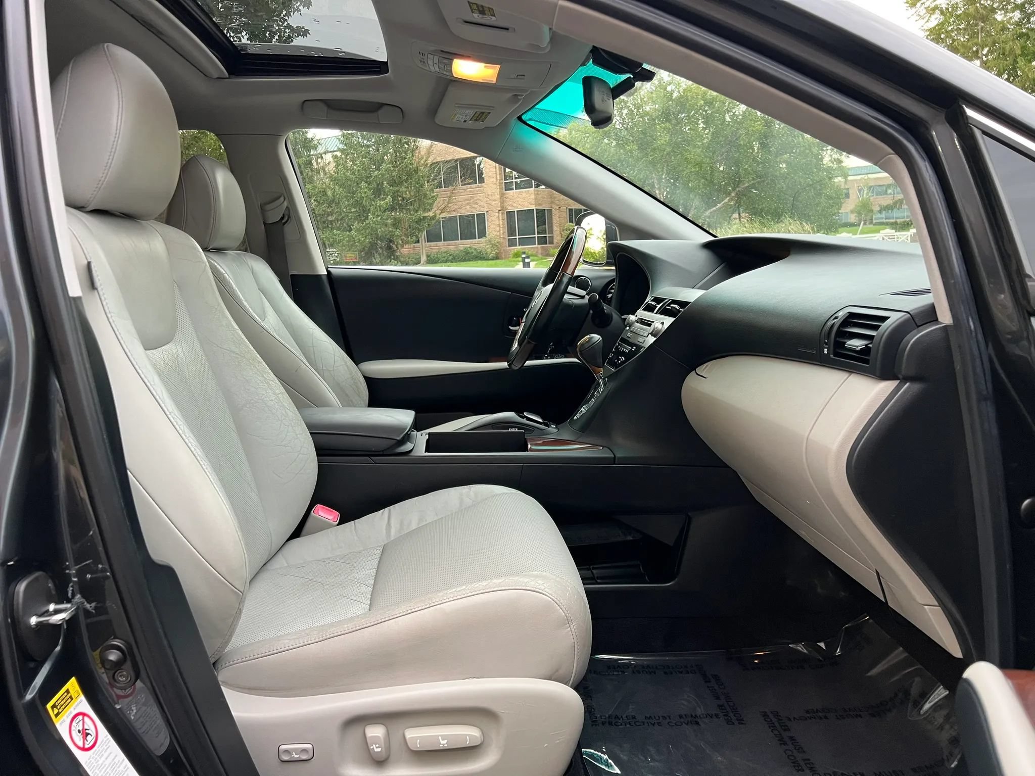 Used 2010 Lexus RX 450h AWD image 16