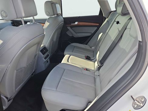 Used 2021 Audi Q5 Premium Plus image 36