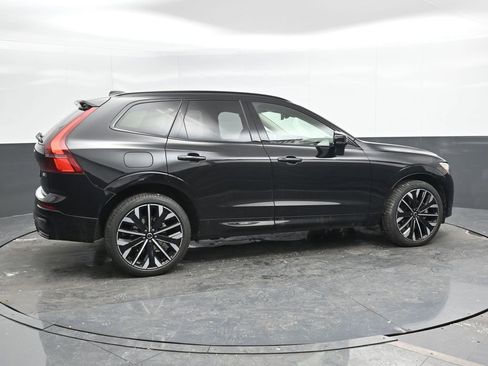 New 2026 Volvo XC60 B5 Ultra w/ Protection Package Premier image 2