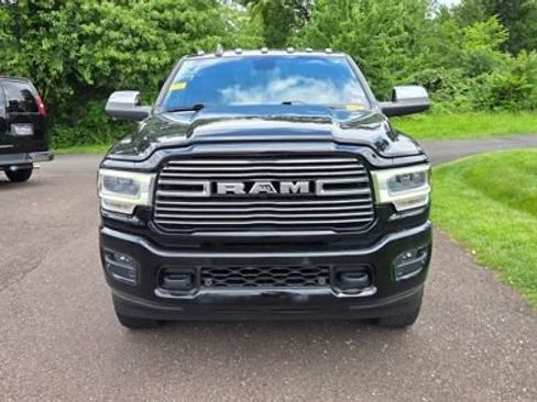 Used 2022 RAM 2500 Laramie AWD/4WD image 2