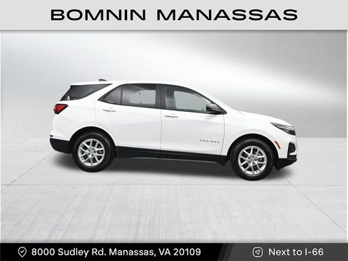 Used 2022 Chevrolet Equinox LS w/ LS Convenience Package FWD image 6