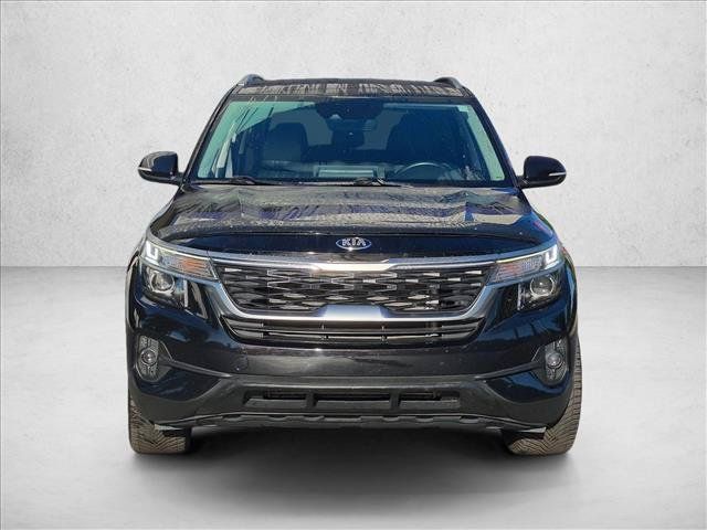 Used 2021 Kia Seltos S AWD/4WD image 2