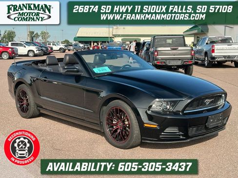 Used 2014 Ford Mustang Premium w/ Comfort Package RWD image 1