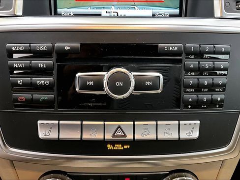 Used 2013 Mercedes-Benz ML 350 BlueTEC 4MATIC image 34