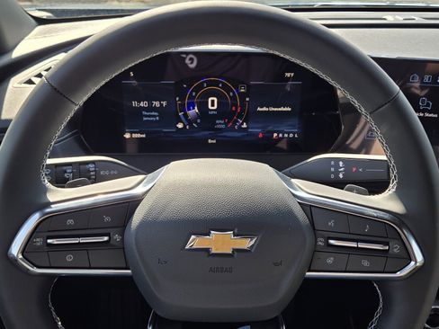 New 2026 Chevrolet Traverse LT image 15