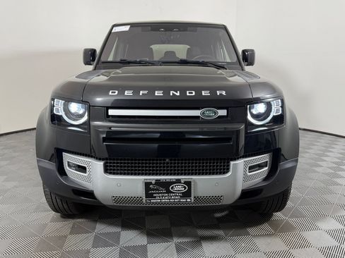 Used 2024 Land Rover Defender 110 S image 6