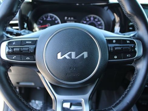 Used 2022 Kia K5 GT-Line FWD image 18