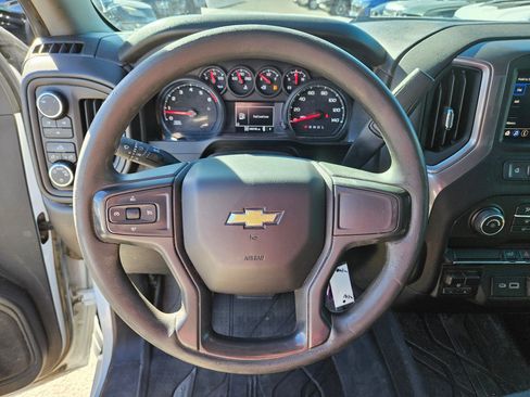 Used 2022 Chevrolet Silverado 2500 W/T w/ WT Convenience Package AWD/4WD image 16