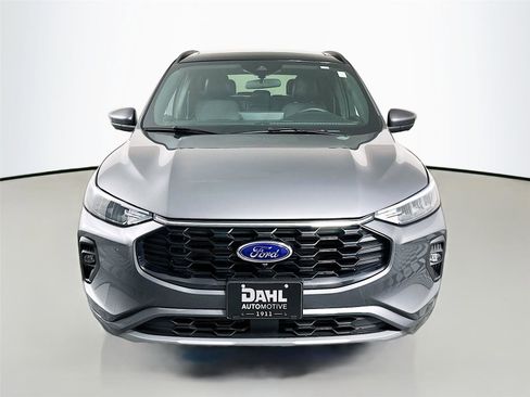 Used 2024 Ford Escape ST-Line Select w/ Tech Pack #2 image 2