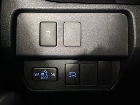 Certified 2020 Toyota Tacoma SR5 RWD image 28