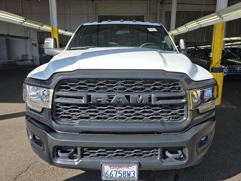 Used 2024 RAM 3500 Tradesman w/ Max Tow Package RWD image 3
