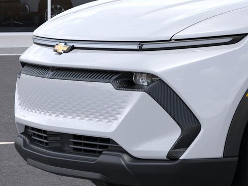 New 2026 Chevrolet Equinox EV LT image 78