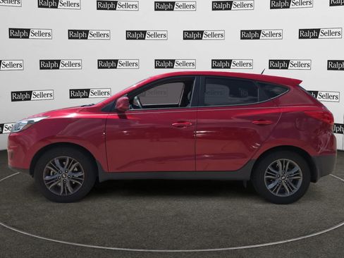 Used 2015 Hyundai Tucson GLS w/ Option Group 02 FWD image 3