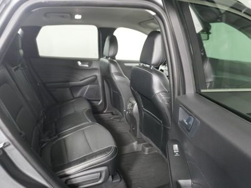 Used 2024 Ford Escape Platinum image 25