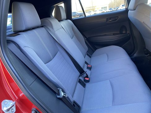 Used 2023 Toyota Corolla Cross SE image 35