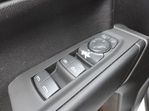 Used 2021 Chevrolet Silverado 1500 Custom image 30