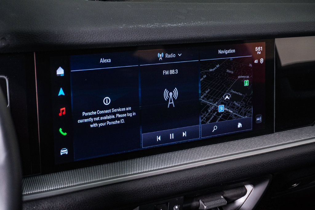 Certified 2026 Porsche Cayenne E-Hybrid Coupe AWD/4WD image 22