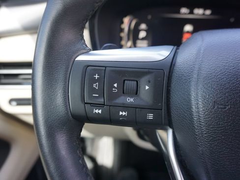 Used 2023 INFINITI QX60 Luxe w/ Cargo Package FWD image 8