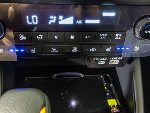 Used 2026 Subaru Outback Wilderness AWD/4WD image 11