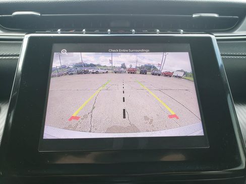 Used 2023 Jeep Grand Cherokee Altitude AWD/4WD image 21